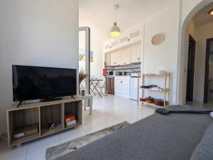 Galería fotográfica de Quaint Apartment with Com Pool Villamartin SM6 en San Miguel de Salinas