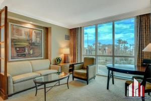 MGM Signature 02-704 Jacuzzi Studio