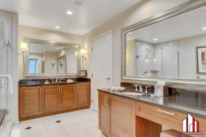Galeriebild der Unterkunft MGM Signature-19-802 1Br 2Ba F1 Pits View Balcony in Las Vegas