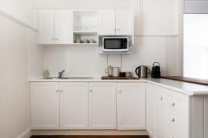 Kuchyňa alebo kuchynka v ubytovaní Everything You Need On Elphin