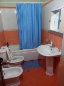 Koupelna v ubytování Aaron Villa