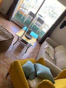 Zona de estar de Montacala Holidays House