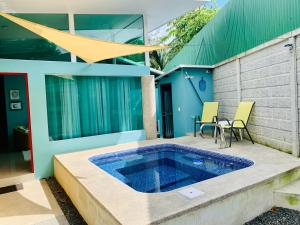Agujas Beach, New & Modernist Style Beach House 내부 또는 인근 수영장