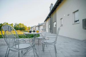 Afbeelding uit fotogalerij van House Evermore 2 in Lovinac