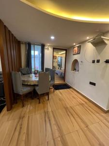 Posezení v ubytování Serene Hills