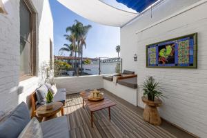 Televisyen dan/atau pusat hiburan di Riviera Beach House