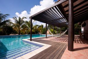 Bazén v ubytování Kas Vis with Private Pool in Upscale Punt Vierkant nebo v jeho okolí