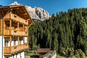 Gallery image of Chalet Prades Dolomiti Lodges in La Villa