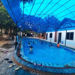 Swimmingpoolen hos eller tæt på Trang An Elegant Homestay