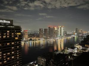 Billede fra billedgalleriet på top of the world condo i Kairo