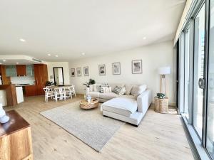 Χώρος καθιστικού στο Cotton Beach Resort - Tweed Coast Holidays ®