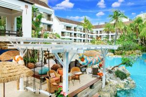 Bassein majutusasutuses Yoho Beach Resort Kenting või selle lähedal