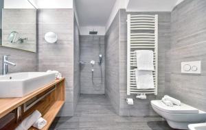 Koupelna v ubytování Stabinger Hof + 53 fotografií