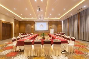 Viðskiptasvæði og/eða fundarherbergi á Hotel Crystal Pashupati