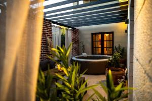 Zahrada ubytování House "Mediterrian spirit" with jacuzzi in Zadar