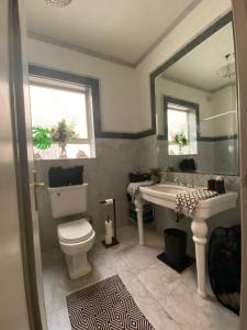 Koupelna v ubytování Top location Sliema stylish rooms