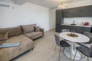 Fotografie z fotogalerie ubytování Azzurro Beachfront - Sea View v destinaci Năvodari