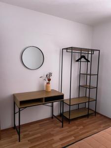 Afbeelding uit fotogalerij van PAMA LUKO Apartment 100m from Beach, Tennis court & Gym, FREE Parking in Supetar +29 foto's