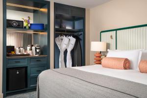 Ein Bett oder Betten in einem Zimmer der Unterkunft The Green
