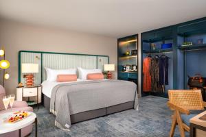 Ein Bett oder Betten in einem Zimmer der Unterkunft The Green