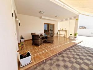 Łóżko lub łóżka w pokoju w obiekcie Casa Daniela en Costa Teguise
