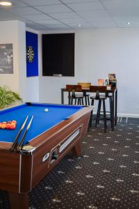 Biliár nebo kulečník v ubytování OX Hotel Manchester