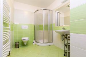 Koupelna v ubytování Penzion a Apartmány Daro + 37 fotografií