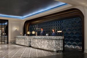 Lounge nebo bar v ubytování Sofitel Shanghai North Bund
