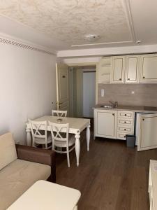 Køkken eller tekøkken på Penthouse Happy Moments 4