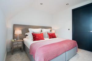 Säng eller sängar i ett rum på Oakdale & The Regal at Fitzroy Gate