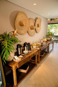 Comida no hotel ou em algum lugar perto
