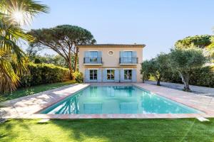 Swimmingpoolen hos eller tæt på Magnifique Villa avec piscine et hammam