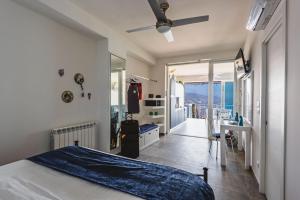 Postel nebo postele na pokoji v ubytování Dream View Suites Taormina