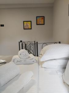 Gallery image of Art gray maisonette in Chios
