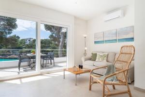 Πισίνα στο ή κοντά στο Apartamento en primera linea de la playa en Cala Dor +33 φωτογραφίες