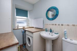 Bilik mandi di Penrhyn Cottage +26 gambar