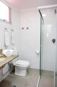 Um banheiro em Hotel Dan Inn Planalto São Paulo