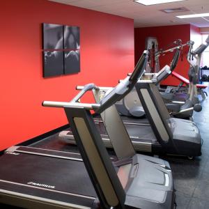 Fitnesscenter och/eller fitnessfaciliteter på Country Inn & Suites by Radisson, Ashland - Hanover, VA