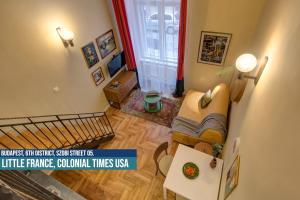 Posezení v ubytování Little Americas USA Colonial Times Apartments