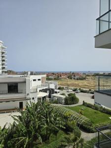 Budova, kde se apartmán nachází + 15 fotografií