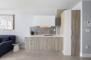 Kuchyň nebo kuchyňský kout v ubytování ABAE Hotel by Eskape Collection
