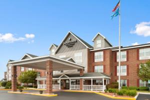 a rendering of the front of a hotel at Country Inn & Suites by Radisson Kenosha - Pleasant Prairie in Kenosha