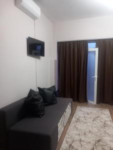 Μια τηλεόραση ή/και κέντρο ψυχαγωγίας στο Casa Riana