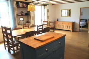 Φωτογραφία από το άλμπουμ του CHA16 - Nanteuil en Vallee - Touchbaudrand σε Messeux +23 φωτογραφίες