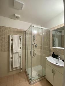 Koupelna v ubytování Affittacamere Leocorno 2