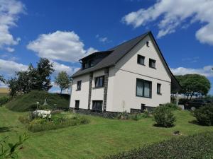Zahrada ubytování Ferienwohnung "Haus am Weifberg" Hinterhermsdorf
