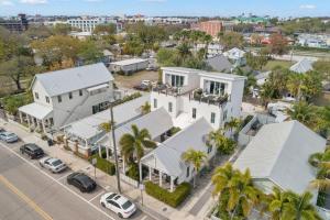 Vista aèria de NEW! The Humidor - 2 Epic, Luxury Ybor Townhomes, Steps to 7th Ave