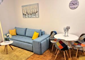 Svetainės erdvė apgyvendinimo įstaigoje Apartman Lopar Selce