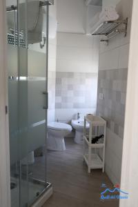 A bathroom at Quelli del vesuvio