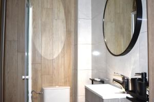 Koupelna v ubytování xanthi BnB1 + 21 fotografií
